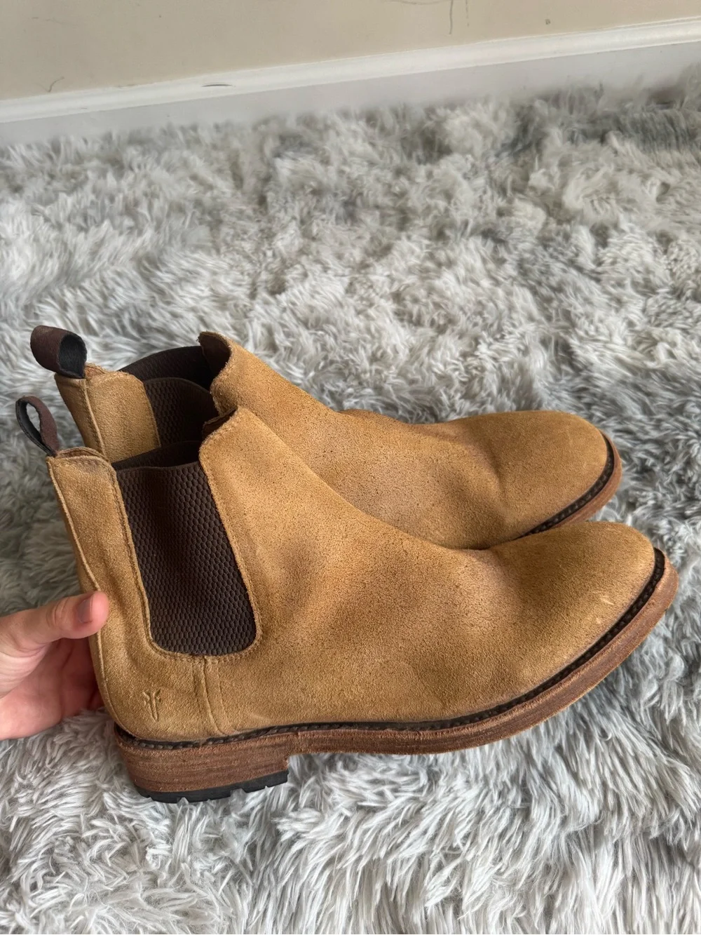 Frye suede chelsea